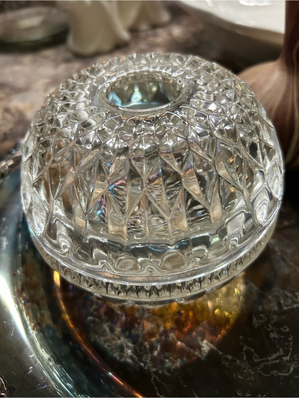 Vintage Indiana “Mt. Vernon” pressed glass fairy lamp